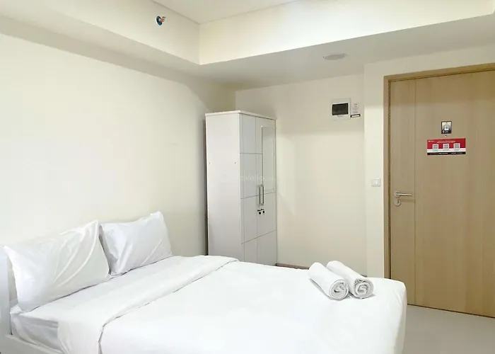 Minimalist Studio For 1 Pax At Meikarta Apartment By Travelio