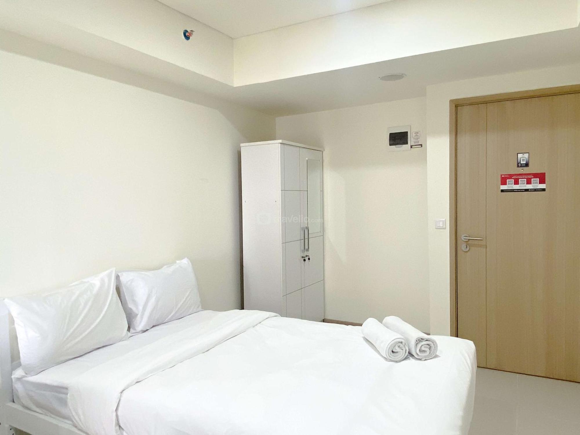 Minimalist For 1 Pax At Meikarta By Travelio Jakarta
