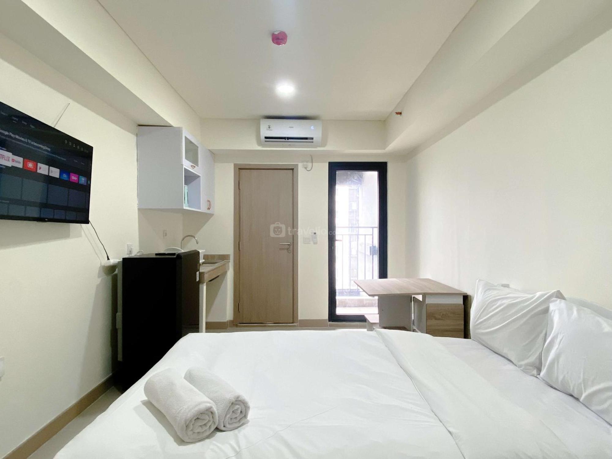 Apartemen Minimalist For 1 Pax At Meikarta By Travelio Jakarta